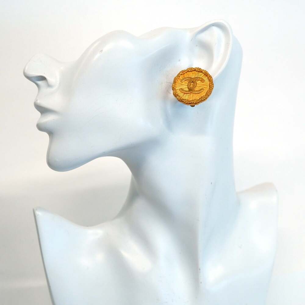 Chanel Cc Logo Clip-On Earrings Metal #250030C57B - Picture 5 of 6